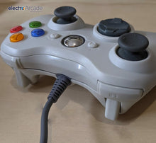 Load image into Gallery viewer, Xbox style USB Gamepad controller
